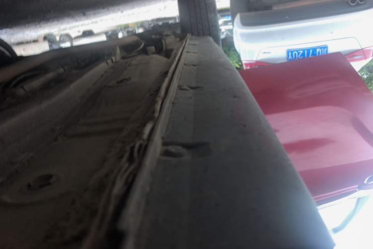 Used CHANGAN CS35 2017 1.6L Automatic Luxury Model Right Side Sill