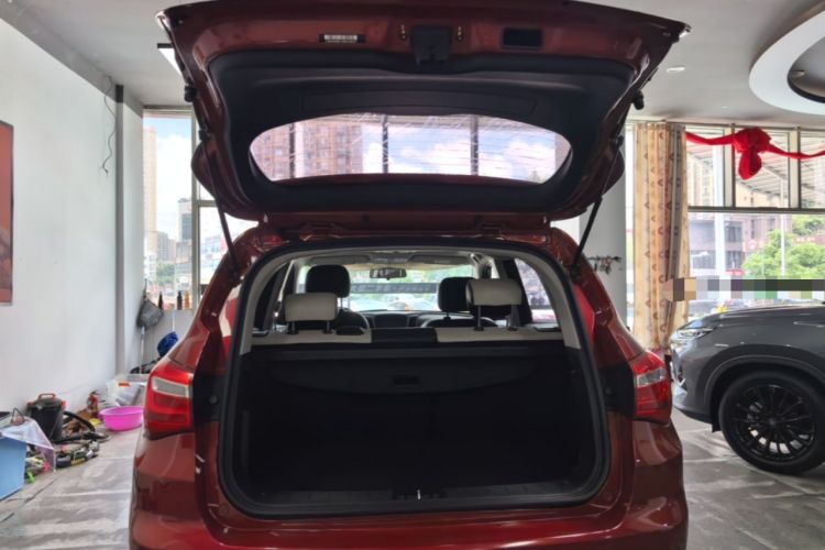 Used CHANGAN CS35 2017 1.6L Manual Luxury Model Trunk