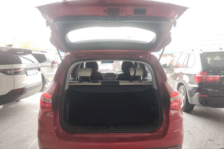 Used CHANGAN CS35 2017 1.6L Manual Luxury Model Trunk