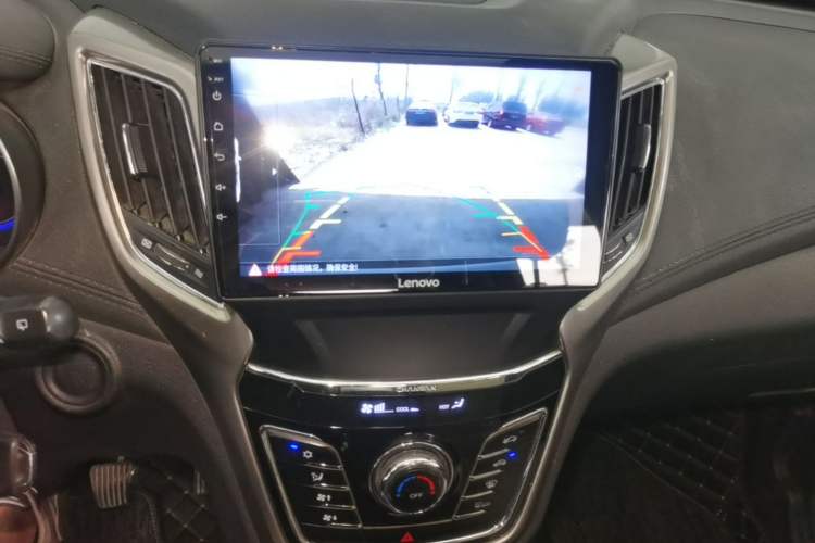 Used CHANGAN CS35 2017 1.6L Manual Luxury Model Audio And AC Panel