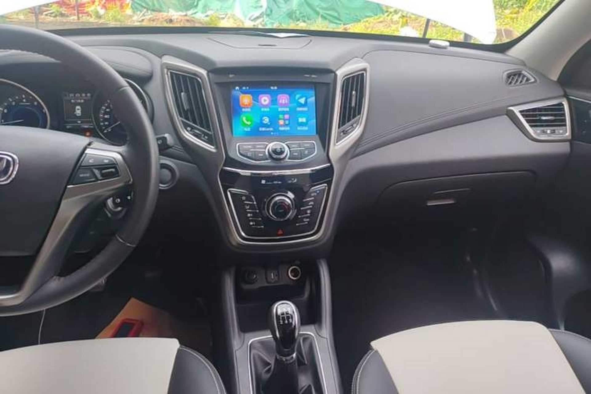 Used CHANGAN CS35 2017 1.6L Manual Luxury Model Audio And AC Panel
