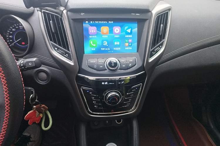 Used CHANGAN CS35 2017 1.6L Automatic Luxury Model Audio And AC Panel