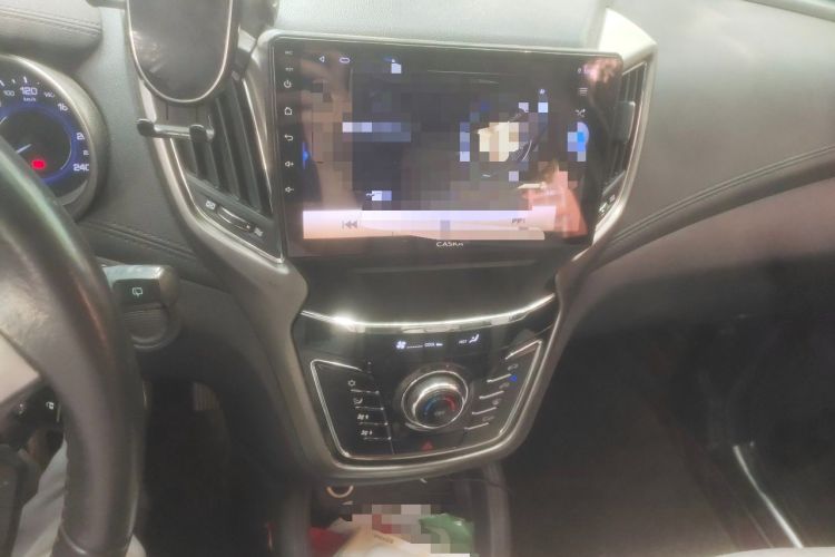 Used CHANGAN CS35 2017 1.6L Manual Luxury Model Audio And AC Panel