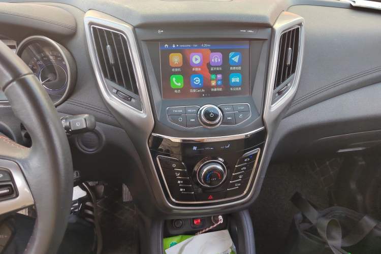 Used CHANGAN CS35 2017 1.6L Automatic Luxury Model Audio And AC Panel
