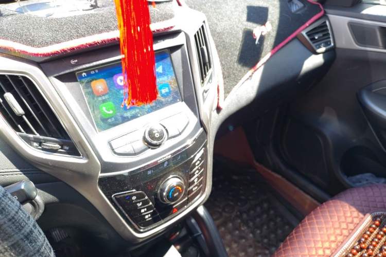 Used CHANGAN CS35 2017 1.6L Manual Luxury Model Audio And AC Panel