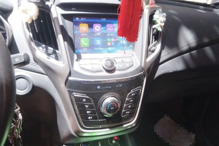 Used CHANGAN CS35 2017 1.6L Manual Luxury Model Audio And AC Panel