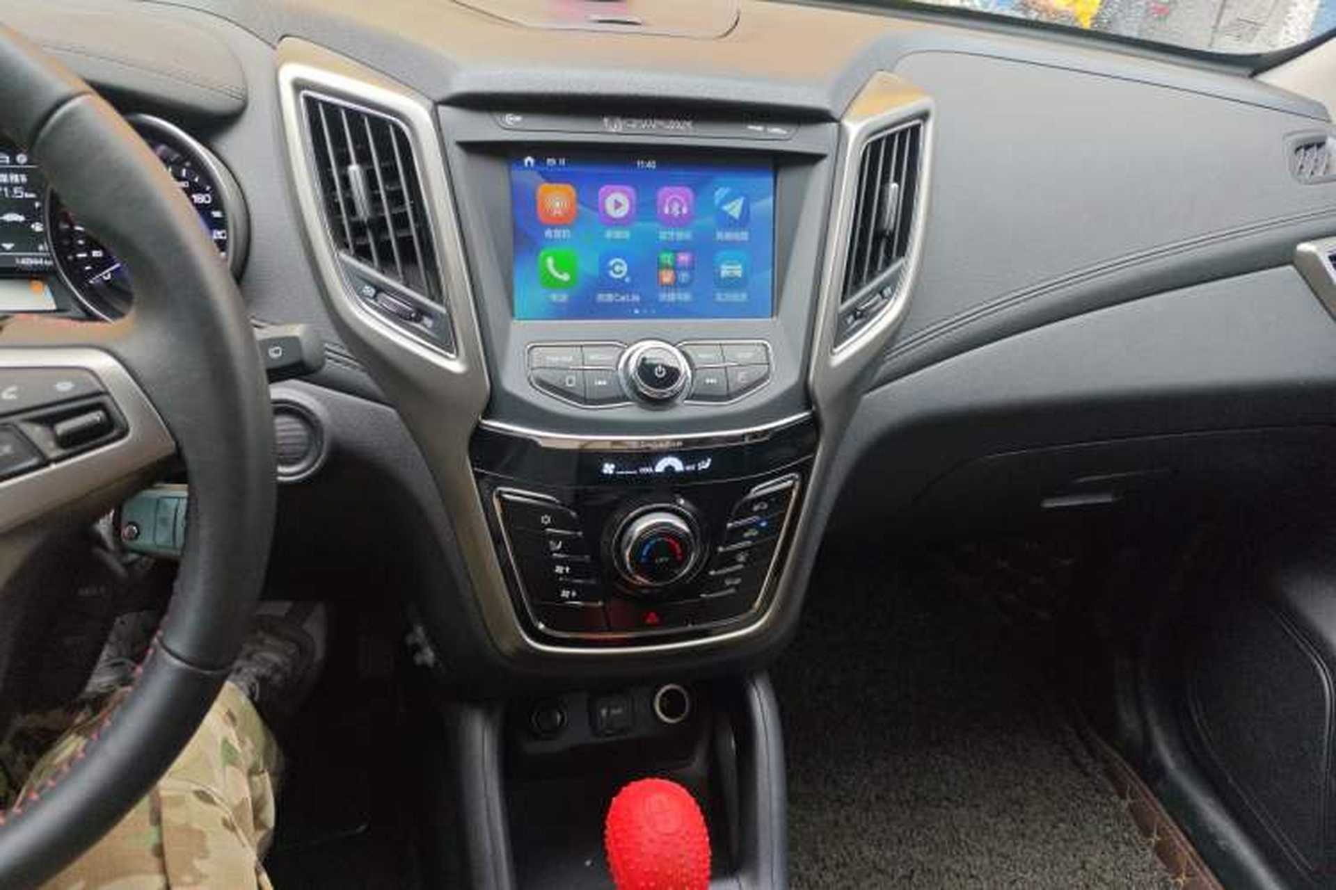 Used CHANGAN CS35 2017 1.6L Manual Luxury Model Audio And AC Panel