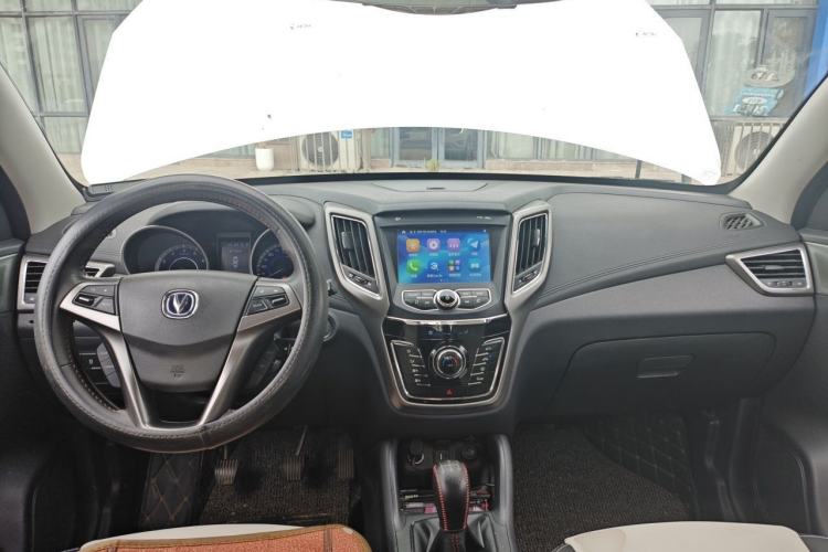 Used CHANGAN CS35 2017 1.6L Manual Luxury Model Center Console