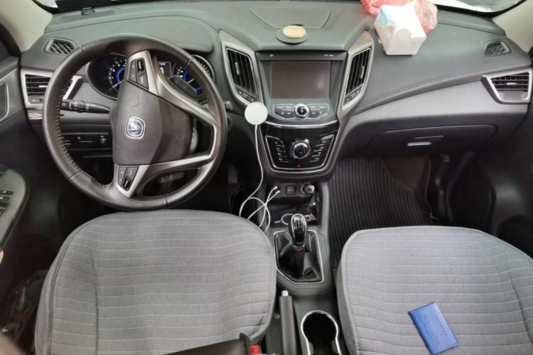 Used CHANGAN CS35 2017 1.6L Manual Luxury Model Center Console