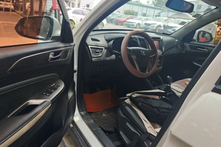 Used CHANGAN CS35 2017 1.6L Manual Luxury Model Driver Seat