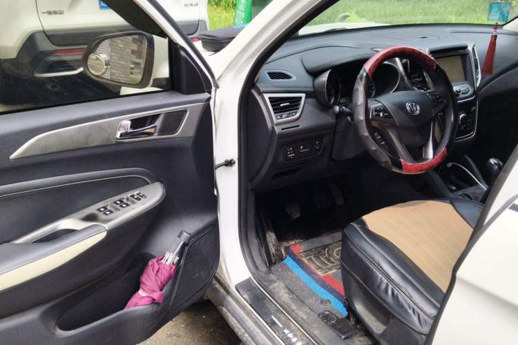 Used CHANGAN CS35 2017 1.6L Manual Luxury Model Driver Seat