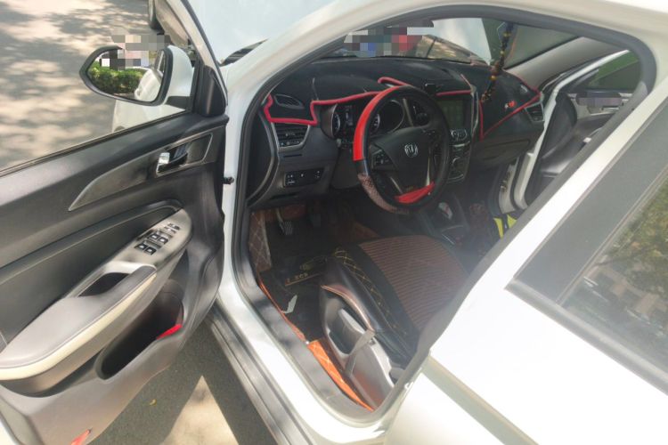 Used CHANGAN CS35 2017 1.6L Manual Luxury Model Driver Seat