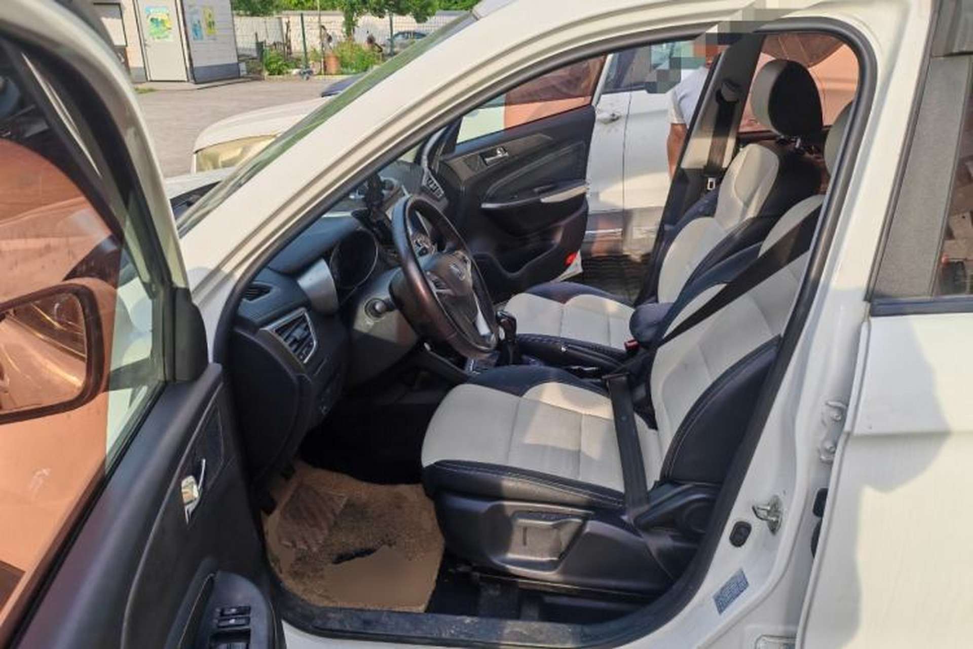 Used CHANGAN CS35 2017 1.6L Manual Luxury Model Driver Seat