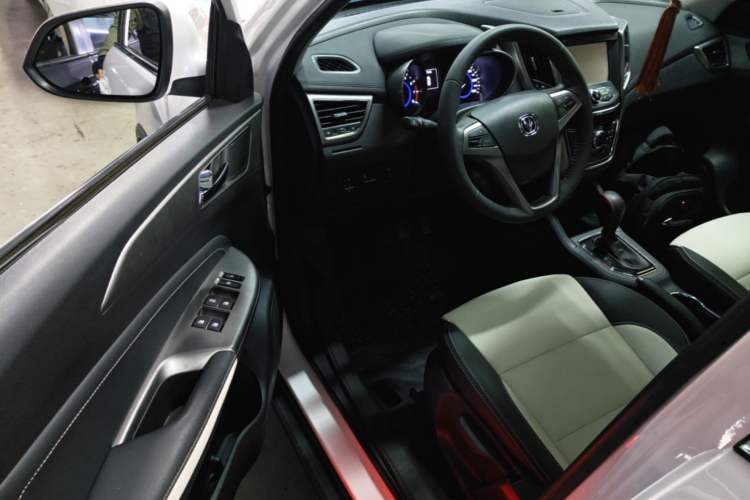 Used CHANGAN CS35 2017 1.6L Automatic Luxury Model Driver Seat