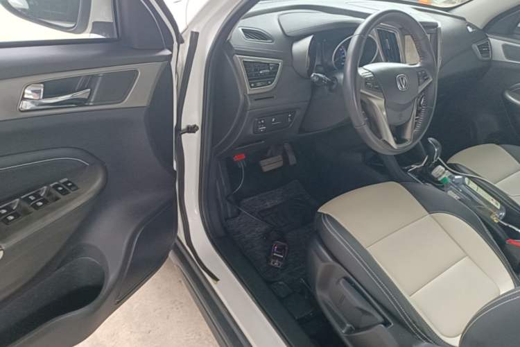 Used CHANGAN CS35 2017 1.6L Automatic Luxury Model Driver Seat