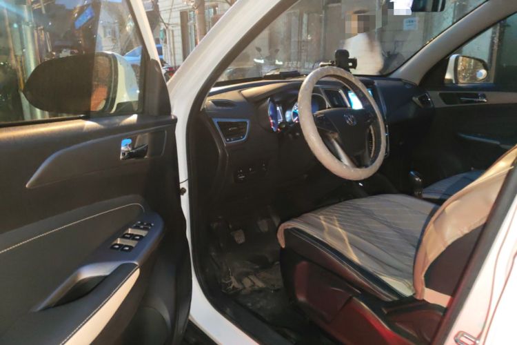 Used CHANGAN CS35 2017 1.6L Manual Luxury Model Driver Seat