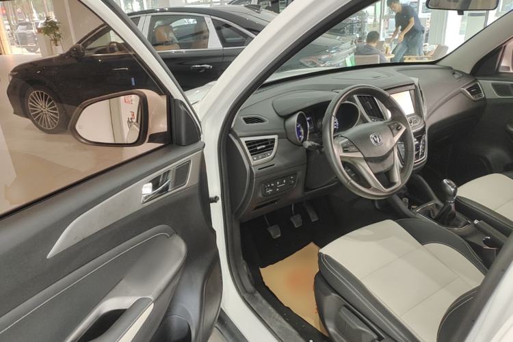 Used CHANGAN CS35 2017 1.6L Manual Luxury Model Driver Seat