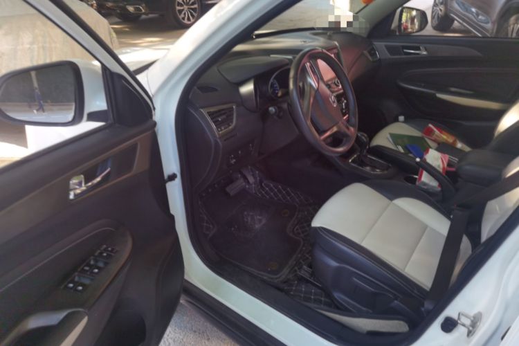 Used CHANGAN CS35 2017 1.6L Automatic Luxury Model Driver Seat