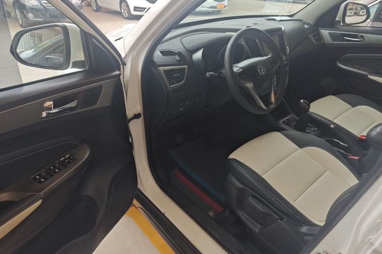 Used CHANGAN CS35 2017 1.6L Manual Luxury Model Driver Seat