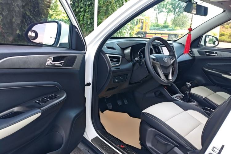Used CHANGAN CS35 2017 1.6L Manual Luxury Model Driver Seat