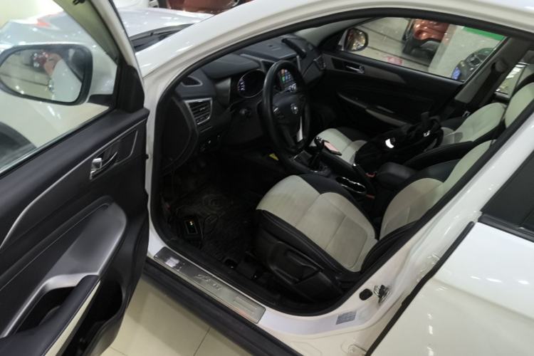 Used CHANGAN CS35 2017 1.6L Manual Luxury Model Driver Seat