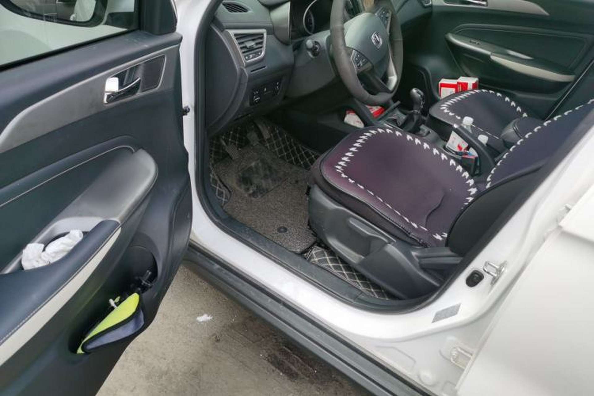 Used CHANGAN CS35 2017 1.6L Manual Luxury Model Driver Seat