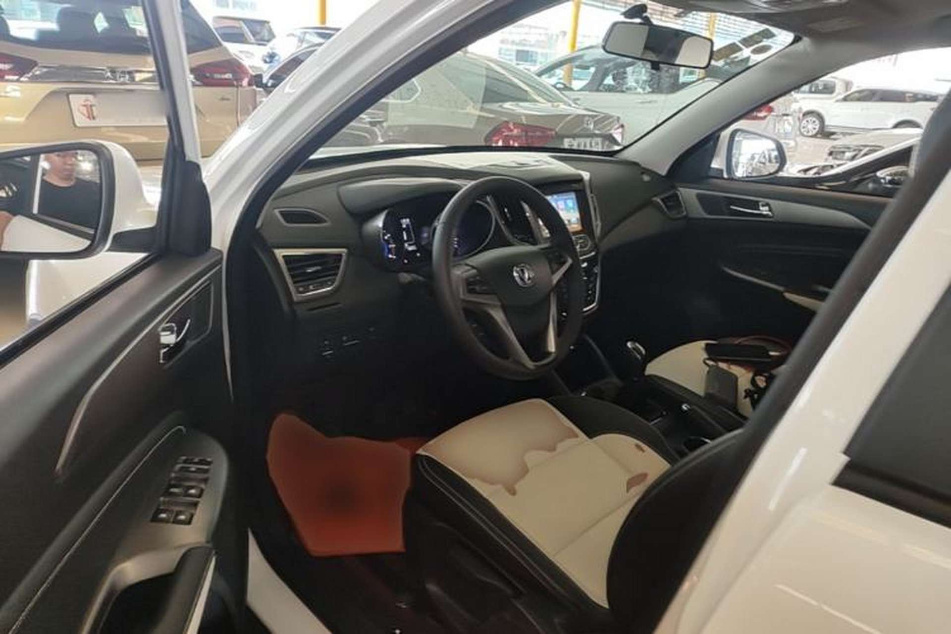 Used CHANGAN CS35 2017 1.6L Manual Luxury Model Driver Seat