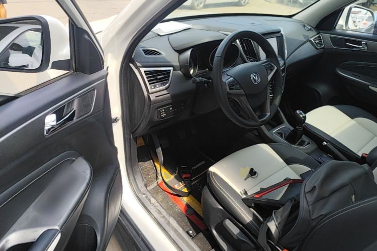 Used CHANGAN CS35 2017 1.6L Manual Luxury Model Driver Seat