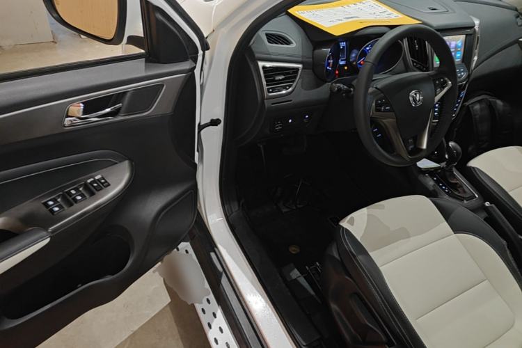 Used CHANGAN CS35 2017 1.6L Automatic Luxury Model Driver Seat