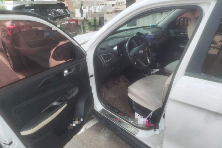 Used CHANGAN CS35 2017 1.6L Manual Luxury Model Driver Seat