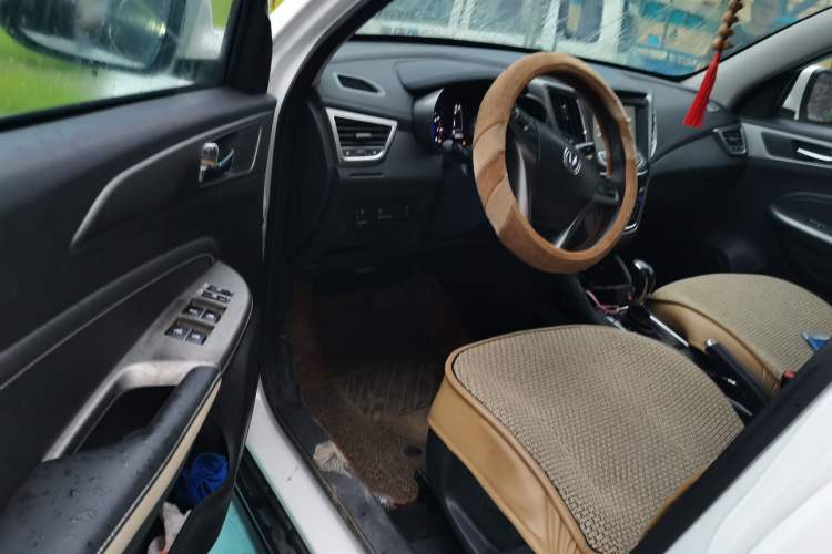 Used CHANGAN CS35 2017 1.6L Automatic Luxury Model Driver Seat