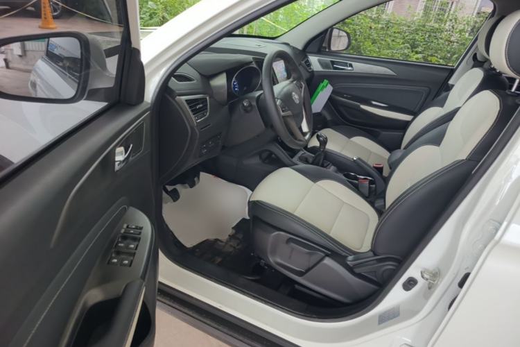 Used CHANGAN CS35 2017 1.6L Manual Luxury Model Driver Seat