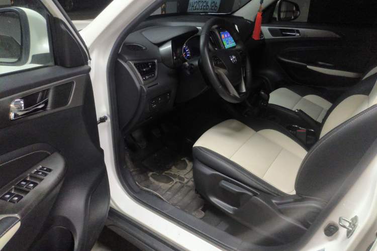 Used CHANGAN CS35 2017 1.6L Manual Luxury Model Driver Seat