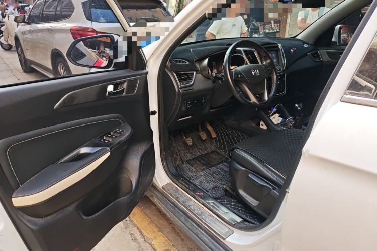 Used CHANGAN CS35 2017 1.6L Manual Luxury Model Driver Seat