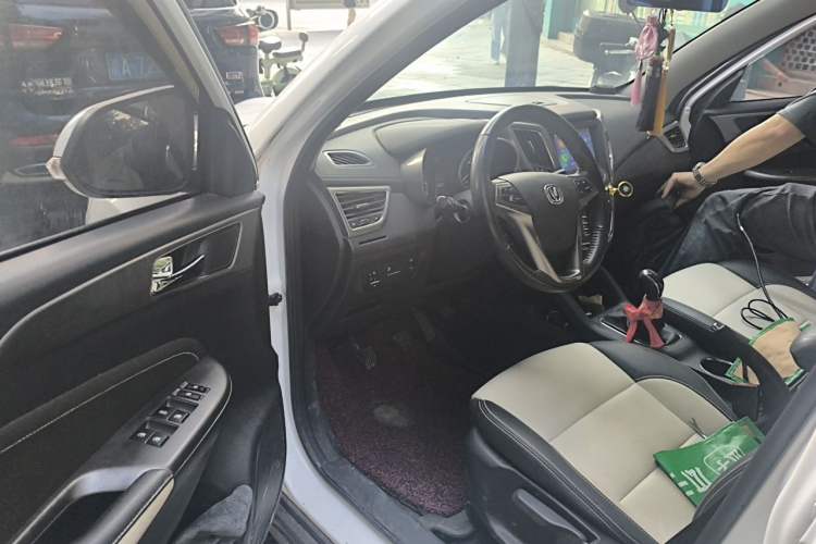 Used CHANGAN CS35 2017 1.6L Manual Luxury Model Driver Seat