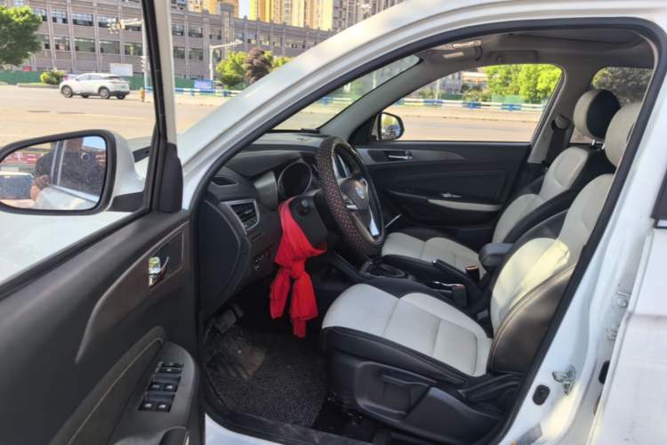 Used CHANGAN CS35 2017 1.6L Automatic Prestige Model Driver Seat