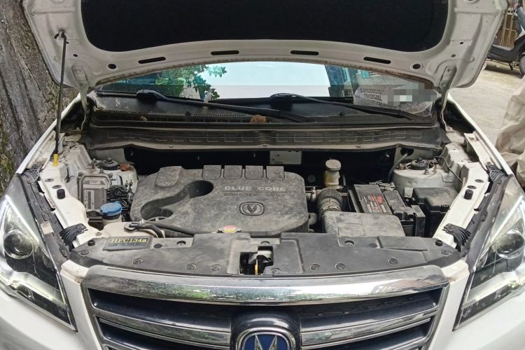 Used CHANGAN CS35 2017 1.6L Manual Luxury Model Engine Bay