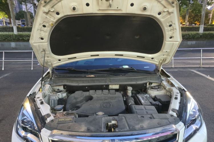 Used CHANGAN CS35 2017 1.6L Manual Luxury Model Engine Bay