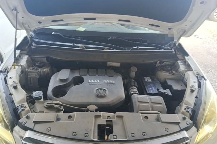 Used CHANGAN CS35 2017 1.6L Manual Luxury Model Engine Bay