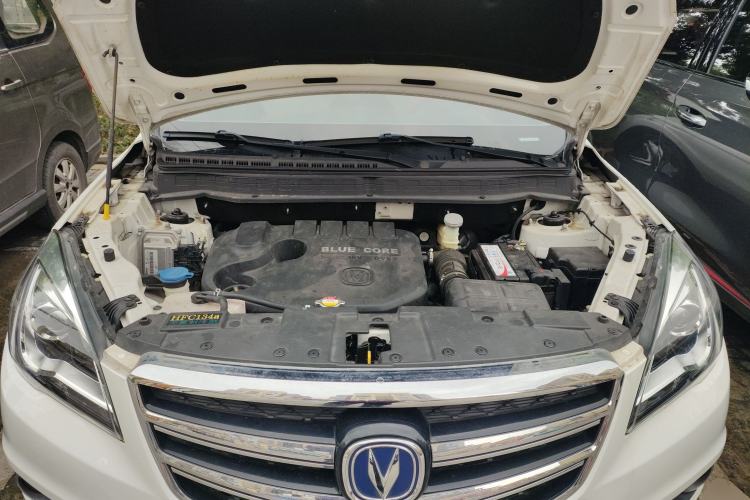 Used CHANGAN CS35 2017 1.6L Automatic Luxury Model Engine Bay