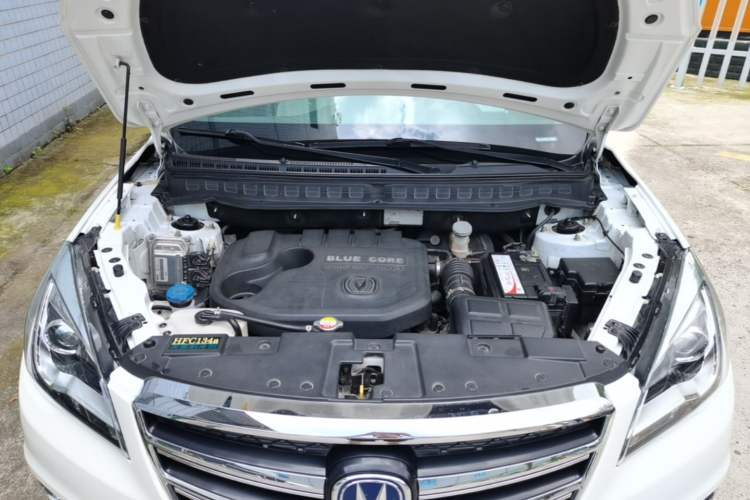 Used CHANGAN CS35 2017 1.6L Automatic Luxury Model Engine Bay
