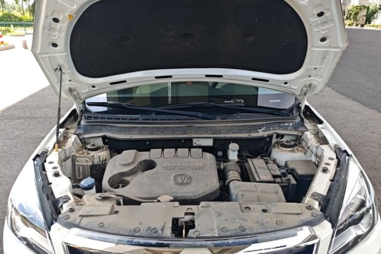 Used CHANGAN CS35 2017 1.6L Manual Luxury Model Engine Bay