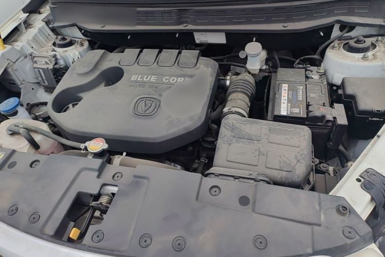 Used CHANGAN CS35 2017 1.6L Manual Luxury Model Engine Bay