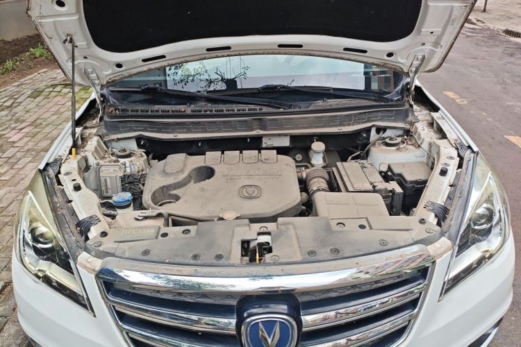 Used CHANGAN CS35 2017 1.6L Automatic Luxury Model Engine Bay