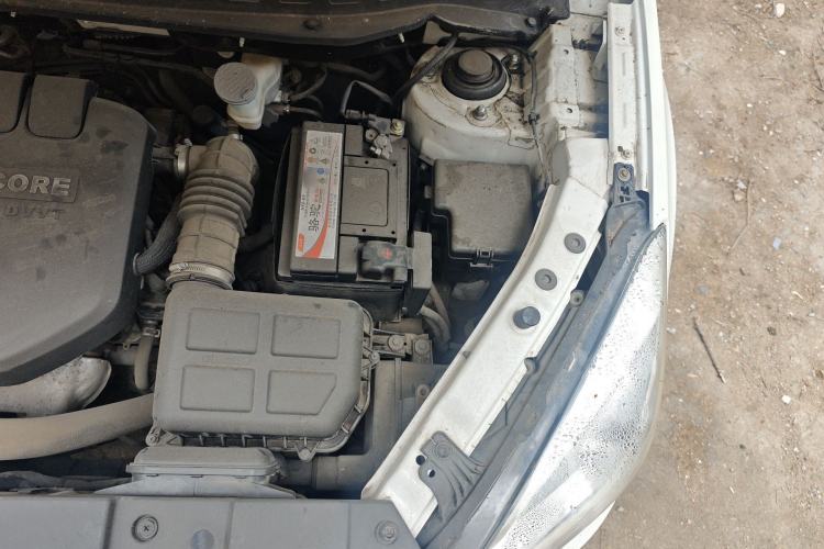 Used CHANGAN CS35 2017 1.6L Manual Luxury Model Engine Bay Left