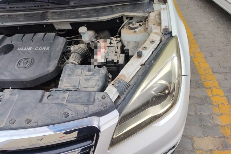 Used CHANGAN CS35 2017 1.6L Automatic Luxury Model Engine Bay Left