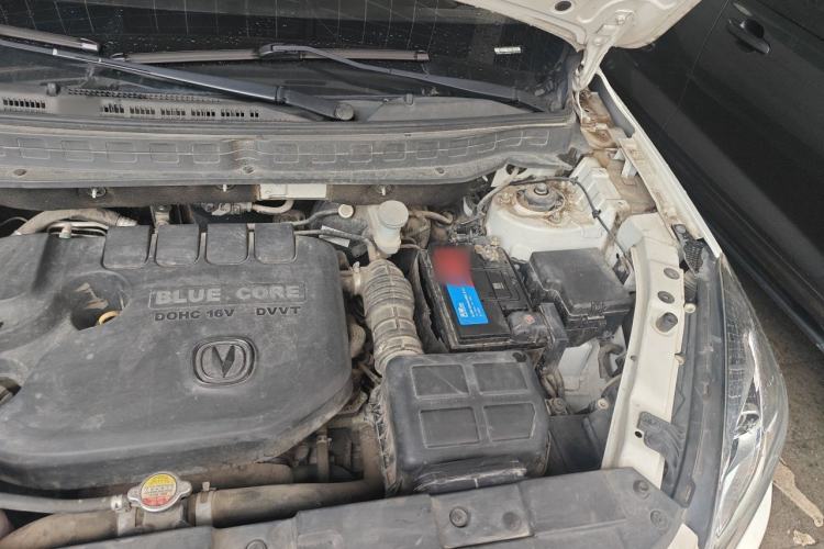 Used CHANGAN CS35 2017 1.6L Manual Luxury Model Engine Bay Left