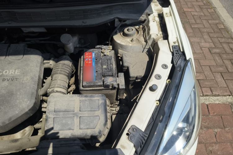 Used CHANGAN CS35 2017 1.6L Automatic Luxury Model Engine Bay Left