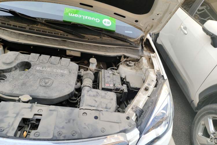 Used CHANGAN CS35 2017 1.6L Automatic Luxury Model Engine Bay Left