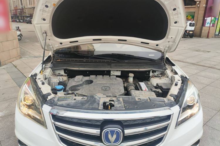 Used CHANGAN CS35 2017 1.6L Automatic Luxury Model Engine Bay